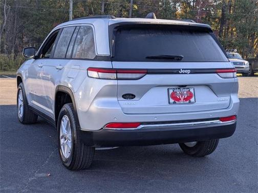 2025 Jeep Grand Cherokee Laredo X