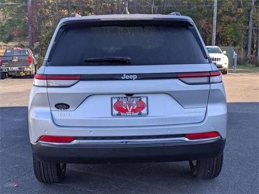 2025 Jeep Grand Cherokee Laredo X