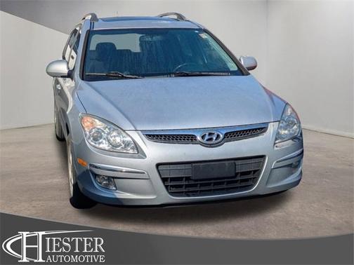 2010 Hyundai Elantra Touring SE