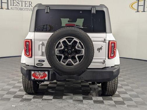 2024 Ford Bronco Outer Banks