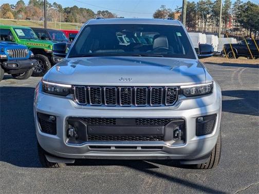 2025 Jeep Grand Cherokee Overland
