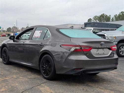 2023 Toyota Camry Hybrid LE