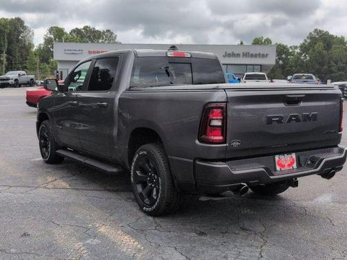 Granite Crystal Clearcoat Metallic 2026 RAM 1500 Express