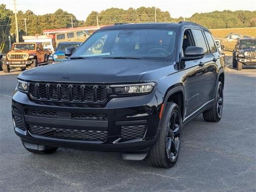 2025 Jeep Grand Cherokee L Laredo