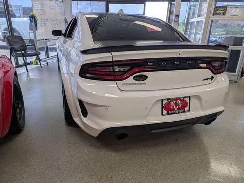 White Knuckle Clearcoat 2023 Dodge Charger SRT Hellcat Widebody