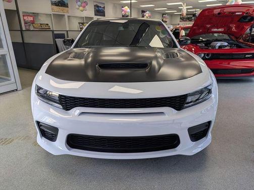 White Knuckle Clearcoat 2023 Dodge Charger SRT Hellcat Widebody
