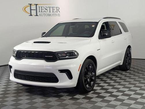 White Knuckle Clearcoat 2023 Dodge Durango R/T