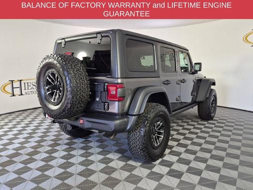 Granite Crystal Clearcoat Metallic 2026 Jeep Wrangler Moab 392