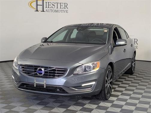 2016 Volvo S60 Inscription T5 Drive-E Platinum