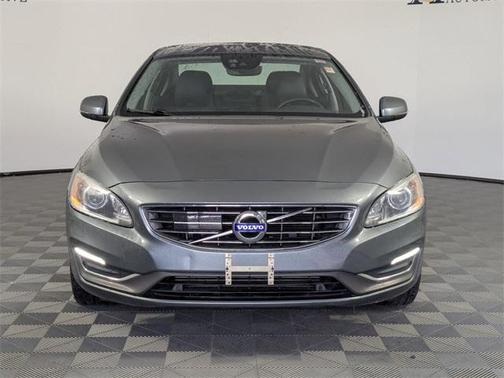 2016 Volvo S60 Inscription T5 Drive-E Platinum