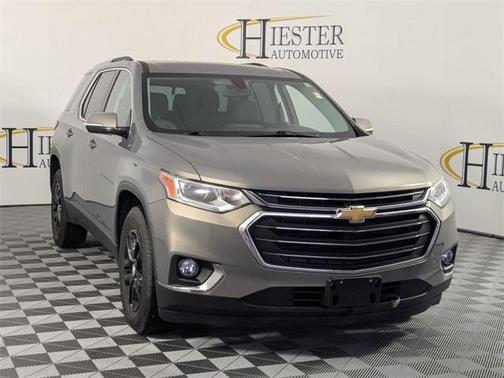 2018 Chevrolet Traverse LT Cloth