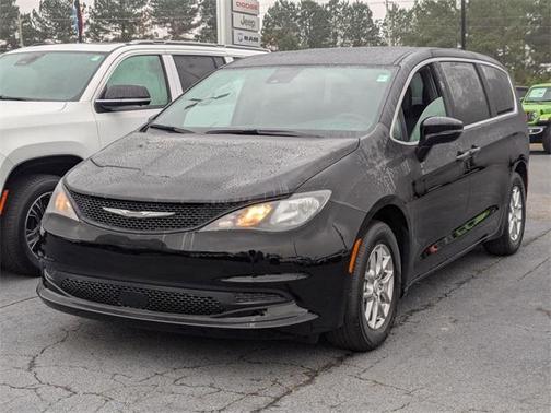 2026 Chrysler Voyager LX