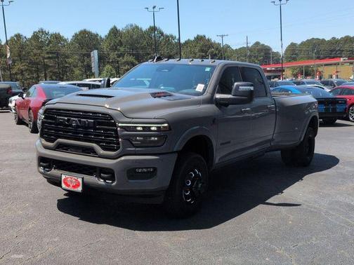 Ceramic Gray Clearcoat 2026 RAM 3500 Limited