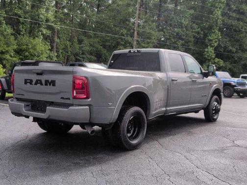 Ceramic Gray Clearcoat 2026 RAM 3500 Limited