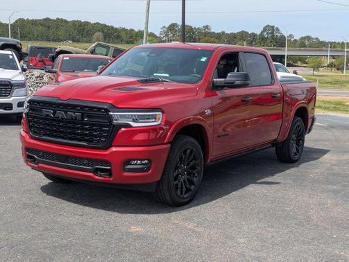 Molten Red Pearlcoat 2026 RAM 1500 Limited