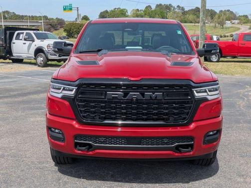Molten Red Pearlcoat 2026 RAM 1500 Limited