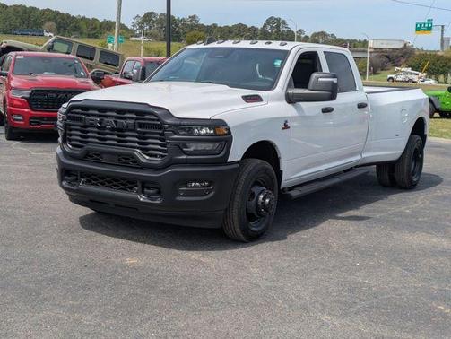 Bright White Clearcoat 2026 RAM 3500 Tradesman