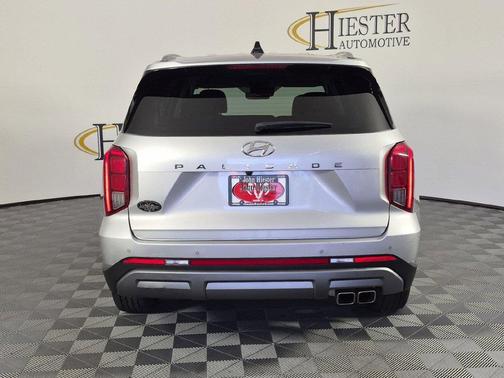 Silver 2024 Hyundai PALISADE SEL