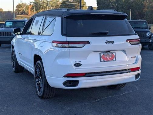 2025 Jeep Grand Cherokee L Summit