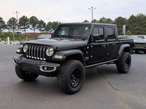 Black Clearcoat 2023 Jeep Gladiator Overland