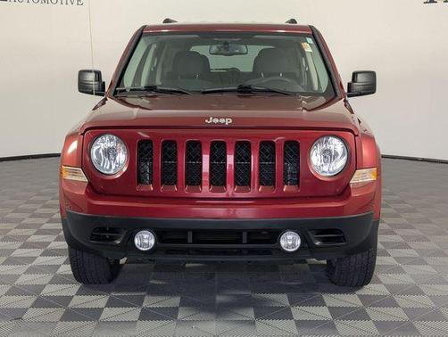 Deep Cherry Red Crystal Pearlcoat 2016 Jeep Patriot Sport