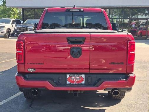 Molten Red Pearlcoat 2026 RAM 1500 Limited
