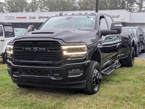2023 RAM 3500 Laramie