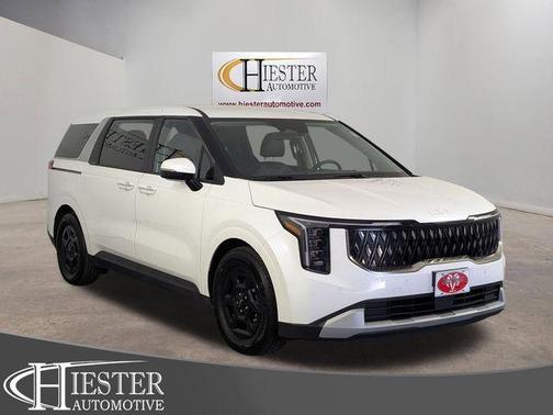 Snow White Pearl 2025 Kia Carnival LXS