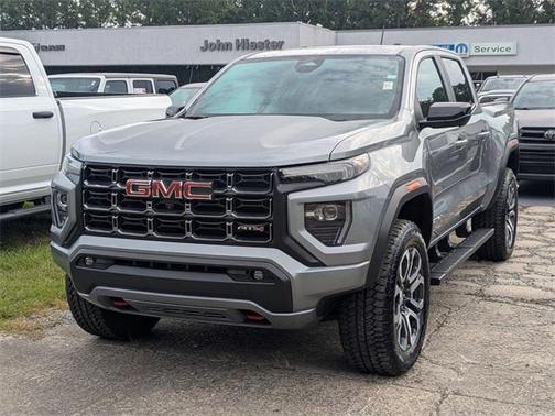 2024 GMC Canyon AT4