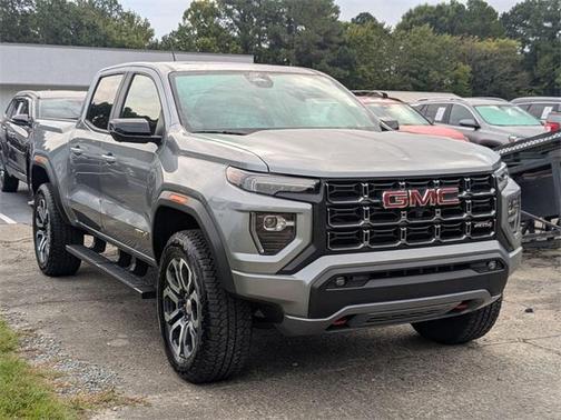 2024 GMC Canyon AT4