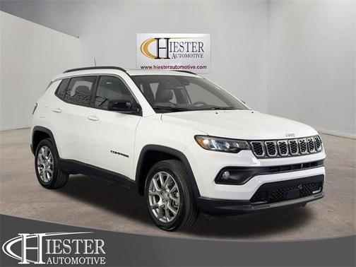 2024 Jeep Compass Latitude Lux