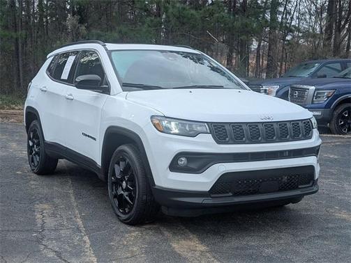 2024 Jeep Compass Latitude Lux