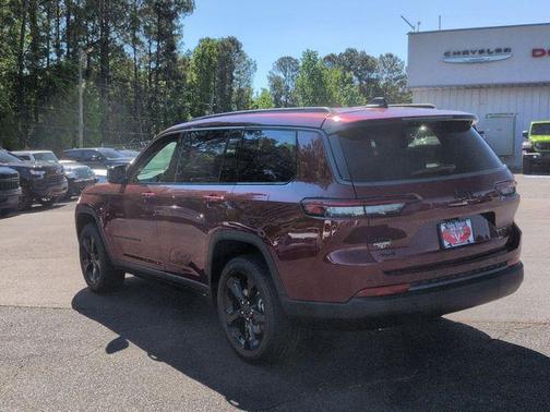 Velvet Red Pearlcoat 2026 Jeep Grand Cherokee L Limited