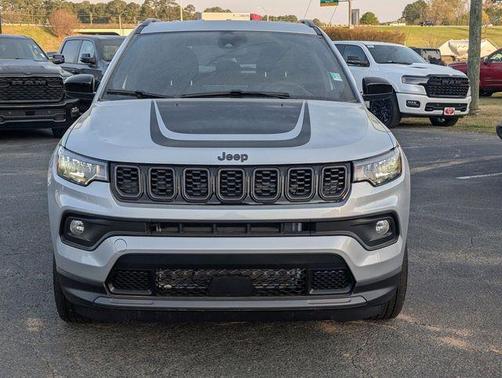 Silver Zynith 2026 Jeep Compass Latitude