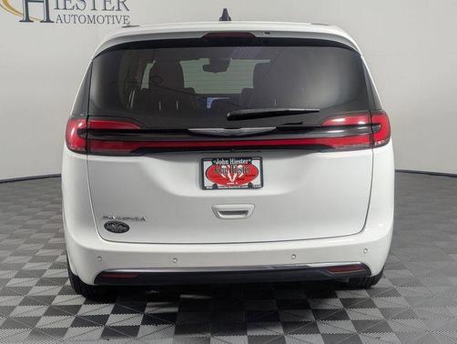 Bright White Clearcoat 2023 Chrysler Pacifica Touring-L