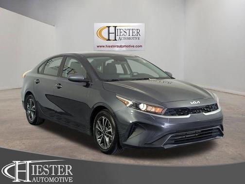Gravity Gray 2024 Kia Forte LXS
