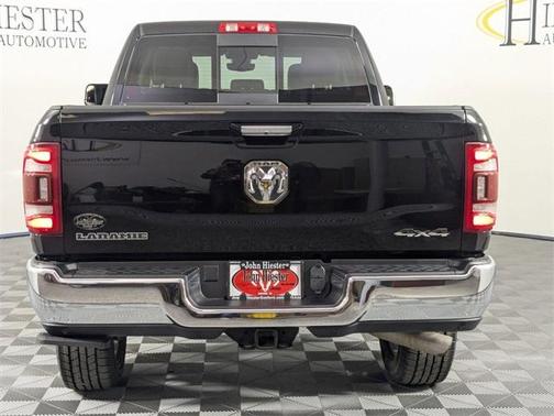 2022 RAM 3500 Laramie