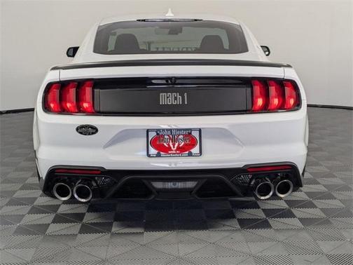 2022 Ford Mustang Mach 1