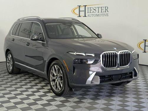 Dravit Gray Metallic 2024 BMW X7 xDrive40i