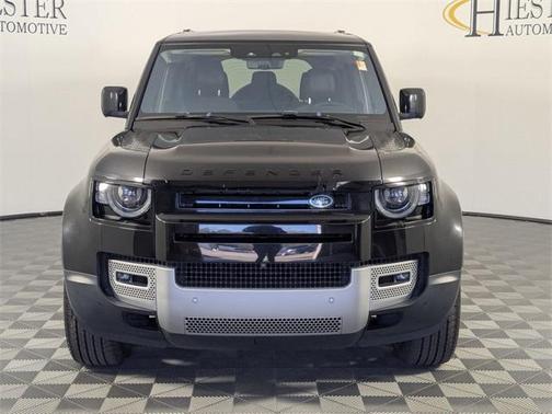 2020 Land Rover Defender 110 SE