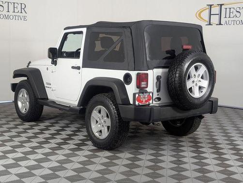 Bright White Clearcoat 2017 Jeep Wrangler Sport