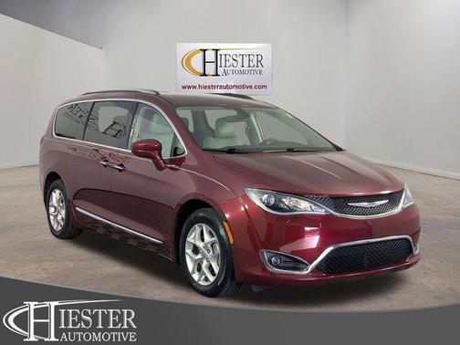 Velvet Red Pearlcoat 2020 Chrysler Pacifica Touring-L