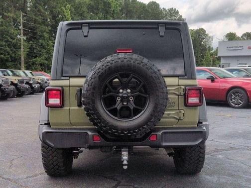 41 2025 Jeep Wrangler Sport