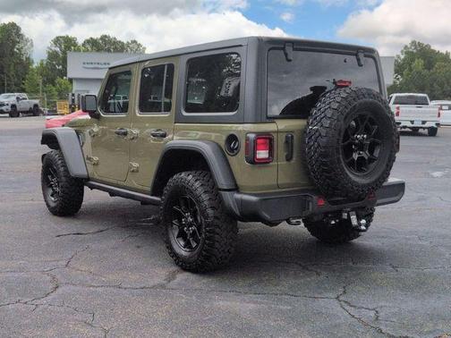 41 2025 Jeep Wrangler Sport