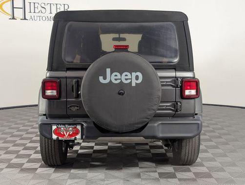 Granite Crystal Clearcoat Metallic 2023 Jeep Wrangler Sport