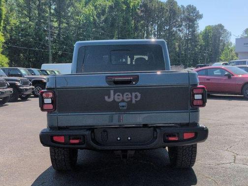 Anvil Clearcoat 2026 Jeep Gladiator Shadow Ops