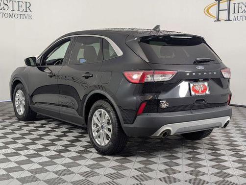 Black Metallic 2021 Ford Escape SE