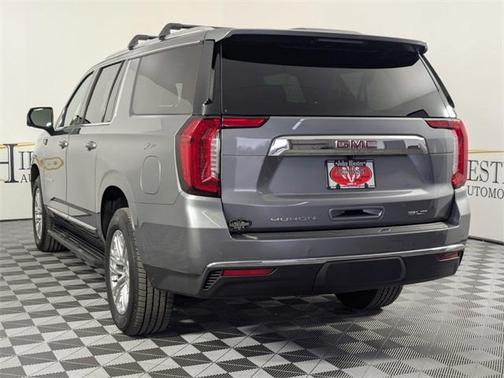 2021 GMC Yukon XL SLT