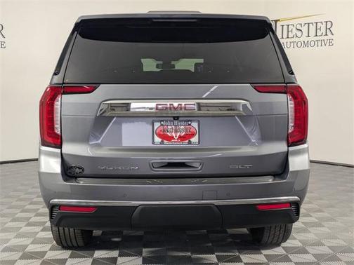 2021 GMC Yukon XL SLT