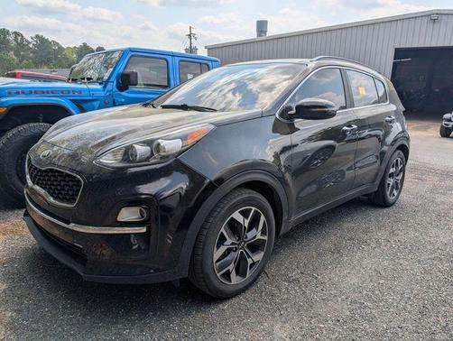 2022 Kia Sportage EX